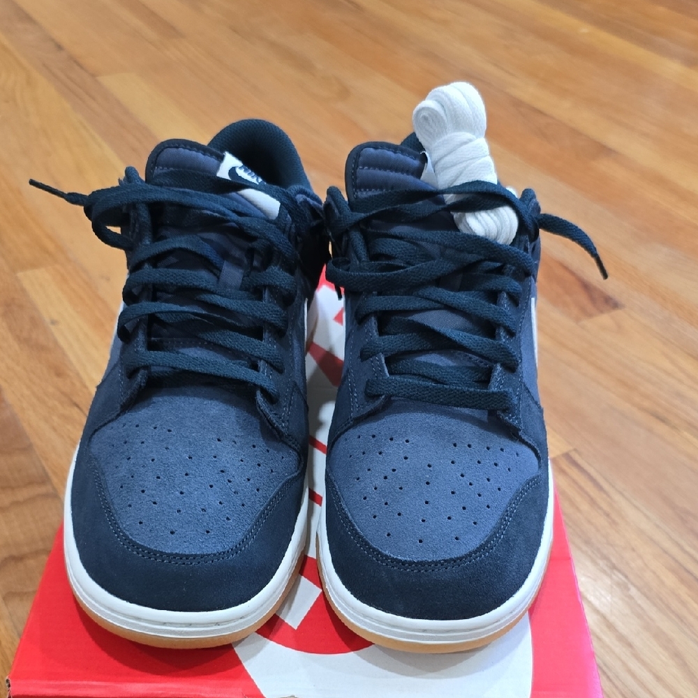 Men's Navy and White Sneakers